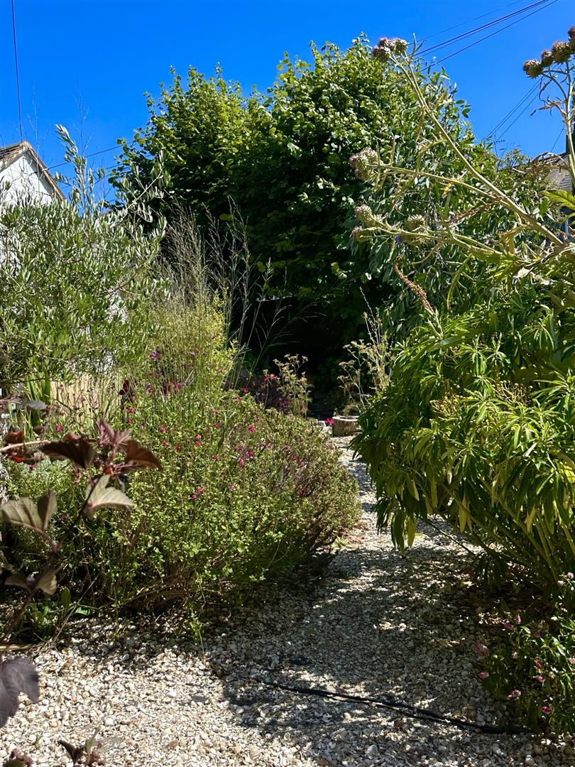 Offa Road, Hastings